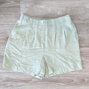 Brand New  with Tags Vero Moda Jesmilo High Rise Shorts | Light Green Size XS